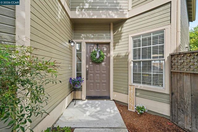 414 Trailhead Way, Martinez, CA 94553