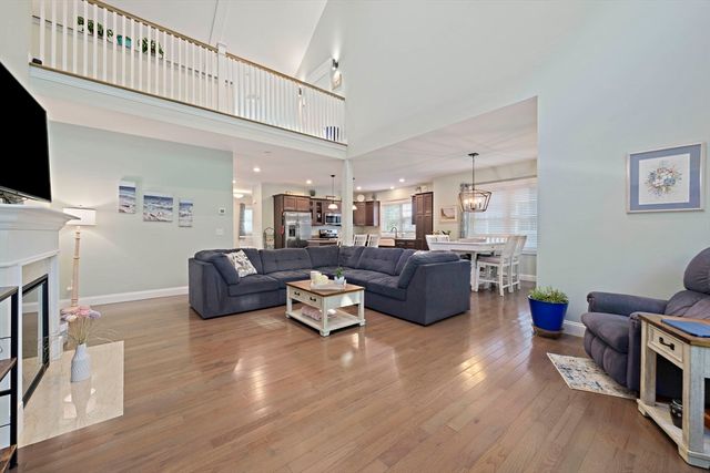 38 Cahoon Rd 38, Wareham, MA 02558