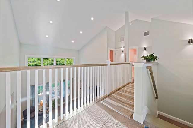 38 Cahoon Rd 38, Wareham, MA 02558