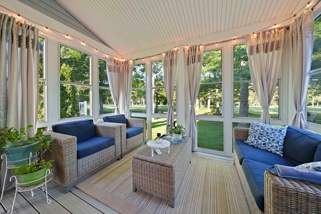 38 Cahoon Rd 38, Wareham, MA 02558