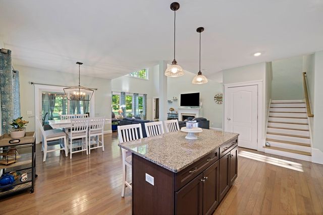 38 Cahoon Rd 38, Wareham, MA 02558