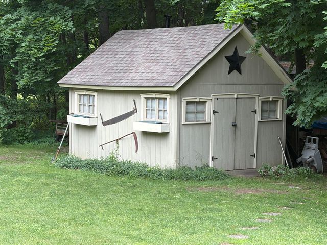2930 N 26th, Kalamazoo, MI 49048