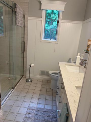 2930 N 26th, Kalamazoo, MI 49048