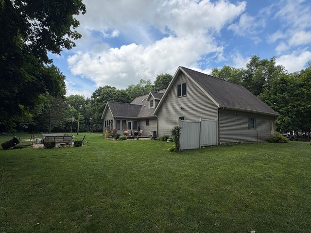 2930 N 26th, Kalamazoo, MI 49048