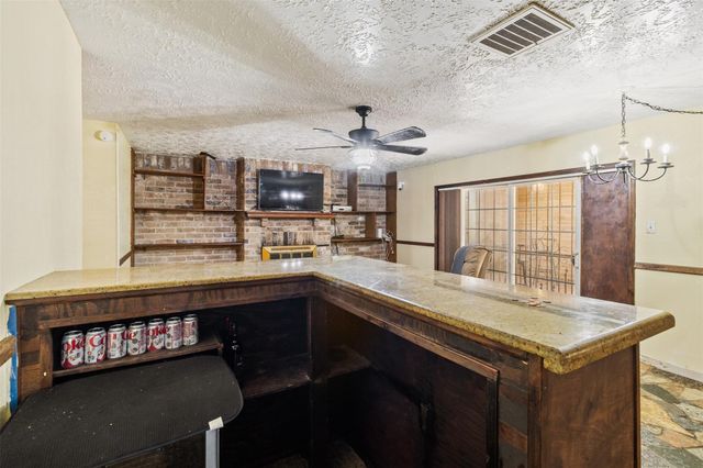 8618 Apothecary Lane, Houston, TX 77064