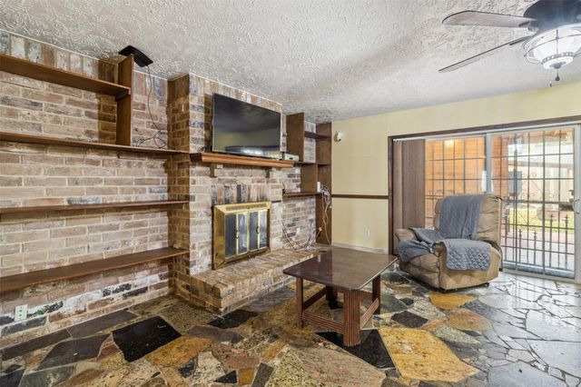 8618 Apothecary Lane, Houston, TX 77064