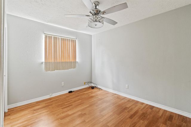 8618 Apothecary Lane, Houston, TX 77064