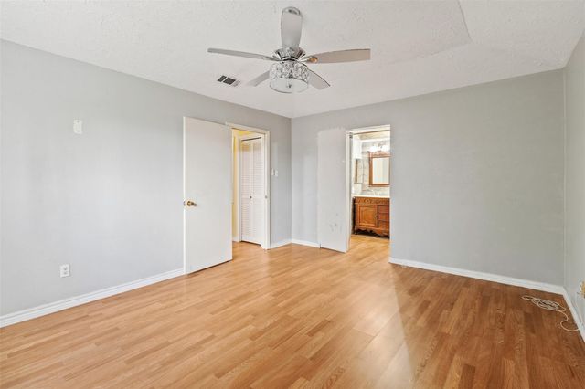 8618 Apothecary Lane, Houston, TX 77064