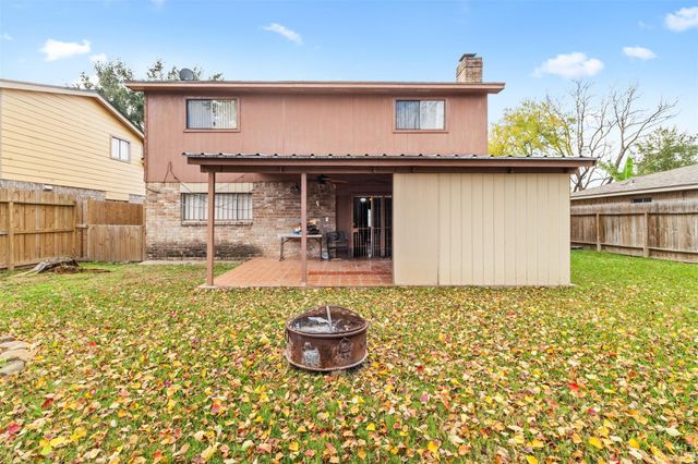 8618 Apothecary Lane, Houston, TX 77064