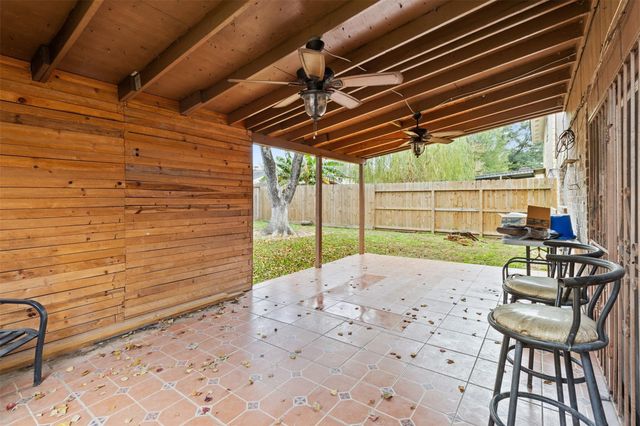 8618 Apothecary Lane, Houston, TX 77064