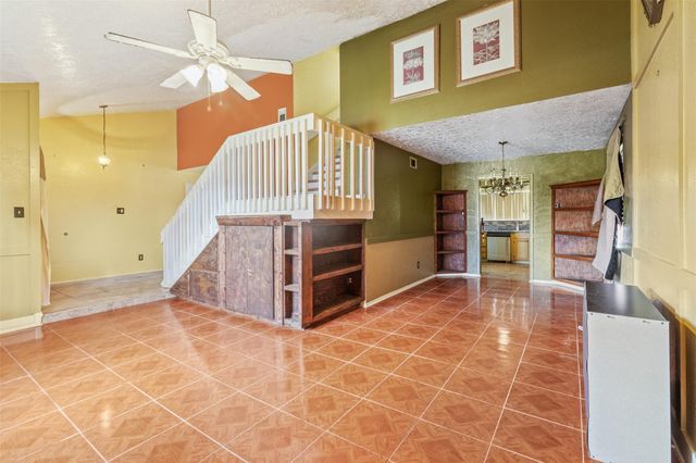 8618 Apothecary Lane, Houston, TX 77064