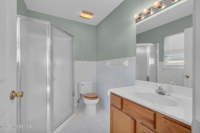 1440 Petunia Way S, Toms River, NJ 08755