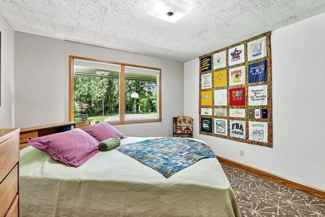 3 Waushara Circle, Madison, WI 53705