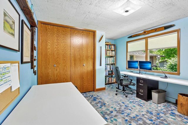 3 Waushara Circle, Madison, WI 53705