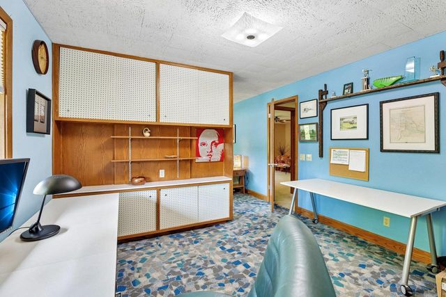 3 Waushara Circle, Madison, WI 53705