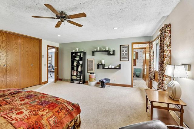 3 Waushara Circle, Madison, WI 53705