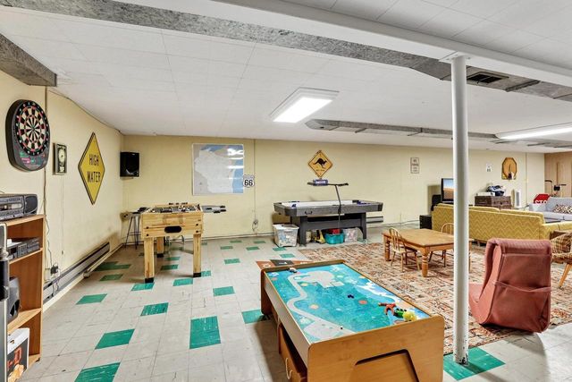 3 Waushara Circle, Madison, WI 53705