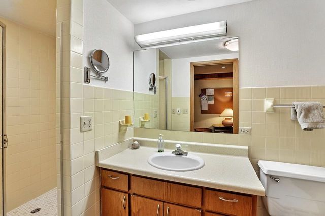 3 Waushara Circle, Madison, WI 53705
