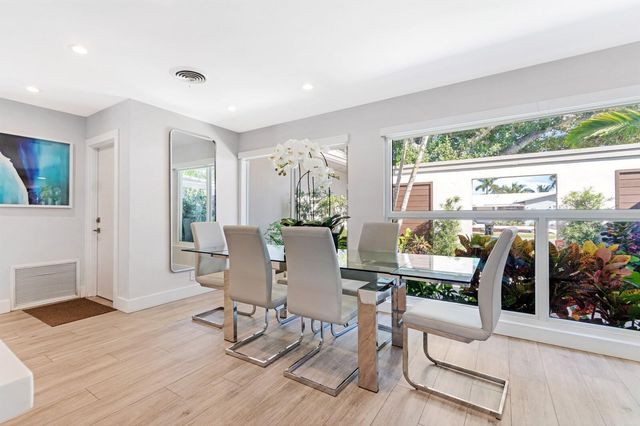 5821 NE 14th Way, Fort Lauderdale, FL 33334