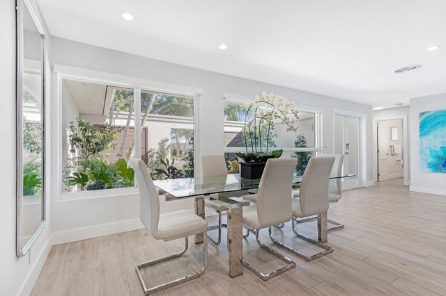 5821 NE 14th Way, Fort Lauderdale, FL 33334