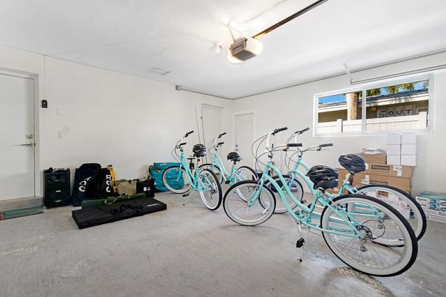 5821 NE 14th Way, Fort Lauderdale, FL 33334