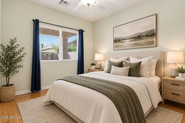941 E CHERRY HILLS Drive, Chandler, AZ 85249