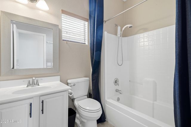 941 E CHERRY HILLS Drive, Chandler, AZ 85249