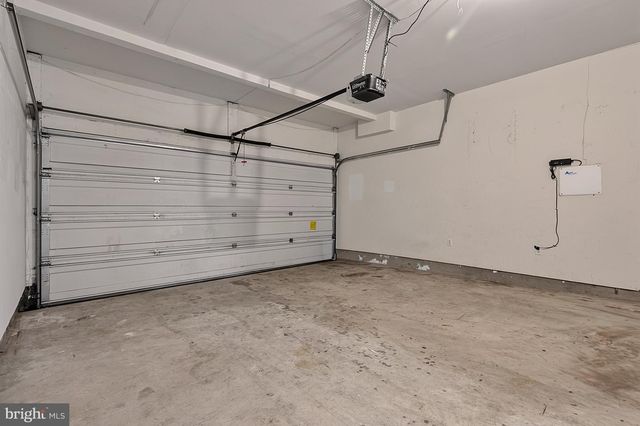 42810 SYKES TER, Chantilly, VA 20152