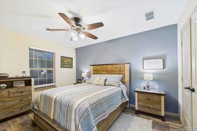 417 CR 2471, Hondo, TX 78861