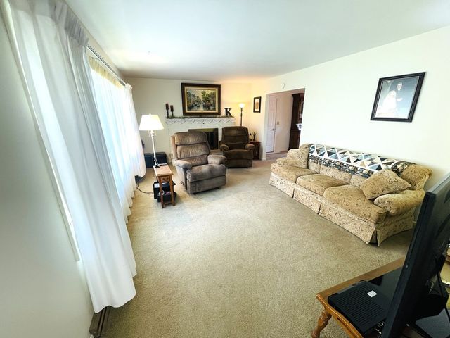 1555 New Gambier Road, Mount Vernon, OH 43050