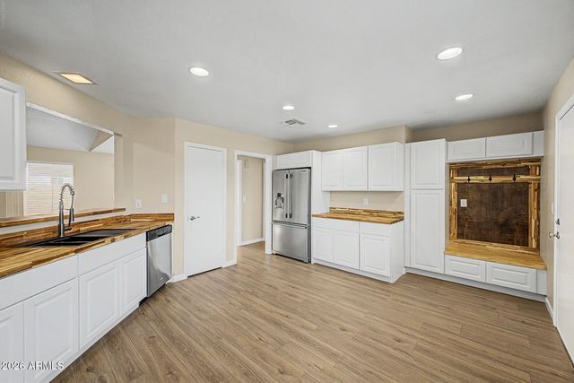3612 W FAIRVIEW Lane, Chandler, AZ 85226
