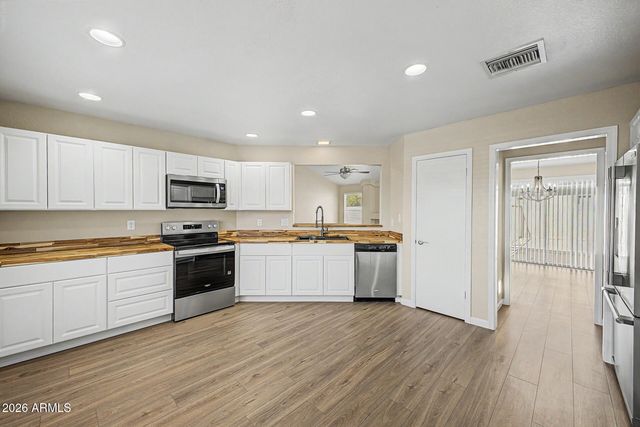 3612 W FAIRVIEW Lane, Chandler, AZ 85226