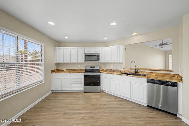 3612 W FAIRVIEW Lane, Chandler, AZ 85226