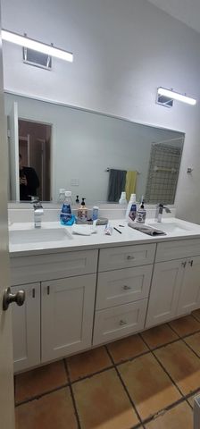 712 W 21st ST 303, Austin, TX 78705