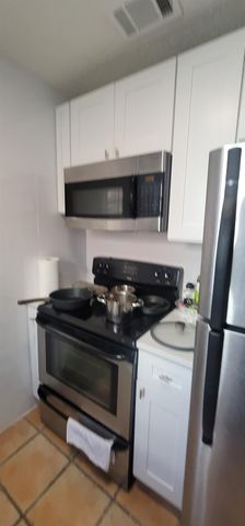 712 W 21st ST 303, Austin, TX 78705