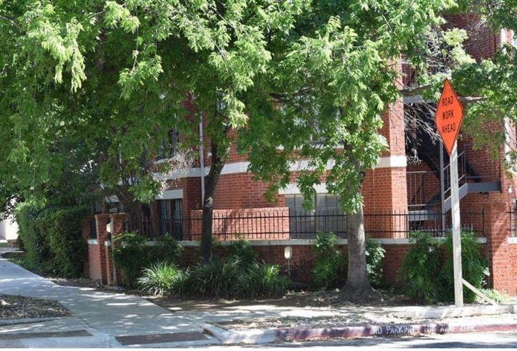 712 W 21st ST 303, Austin, TX 78705