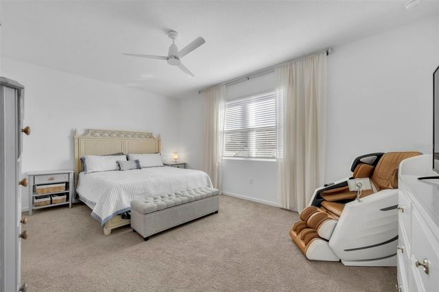 1110 OLIVINE AVENUE, Dundee, FL 33838