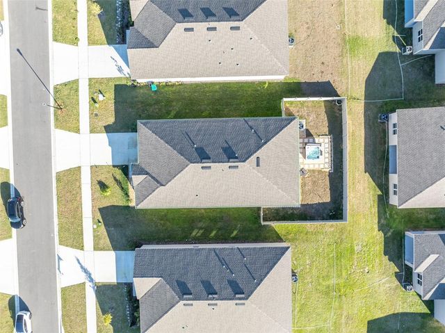 1110 OLIVINE AVENUE, Dundee, FL 33838