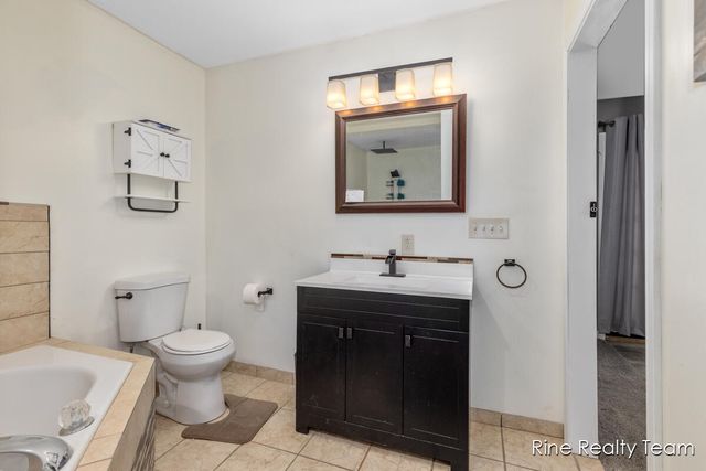 1510 W Stewart Street, Owosso, MI 48867