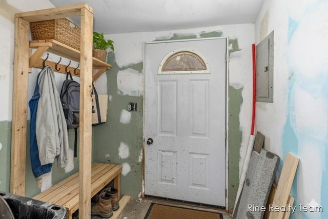 1510 W Stewart Street, Owosso, MI 48867