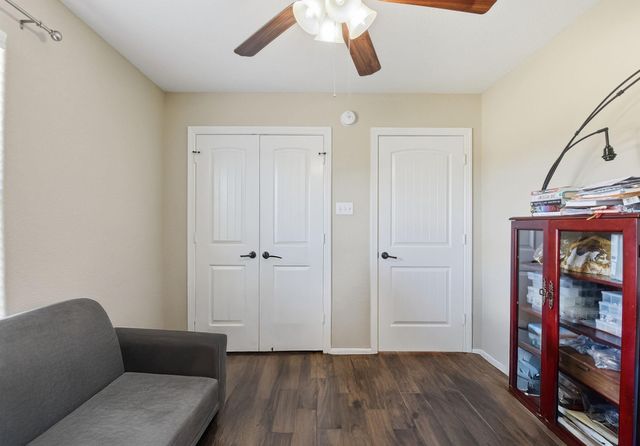 102 Golfview Court, Montgomery, TX 77356