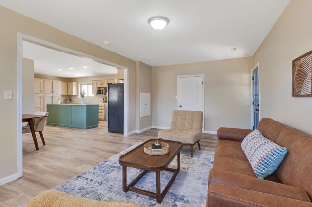 1612 Sunray Drive, Chattanooga, TN 37412