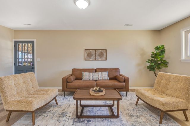 1612 Sunray Drive, Chattanooga, TN 37412