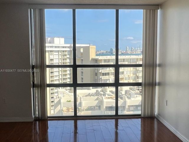 1450 Brickell Bay Dr 1606, Miami, FL 33131