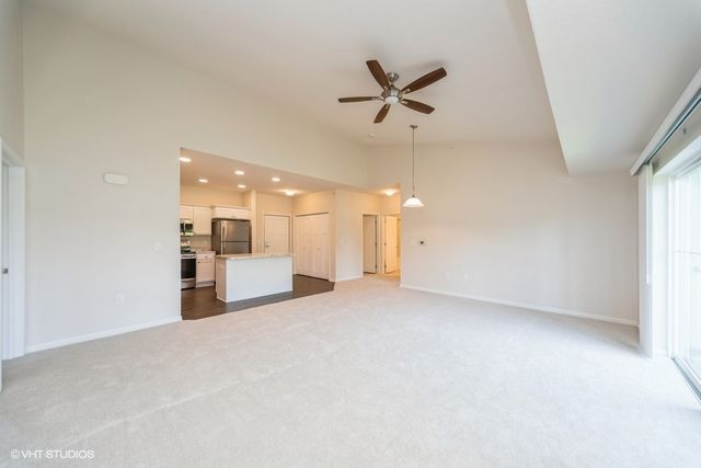 9001 Windsor Parkway 317, Johnston, IA 50131