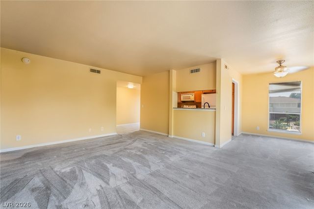 2843 Geary Place 3102, Las Vegas, NV 89109