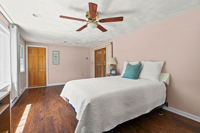 980 Randolph St, Canton, MA 02021
