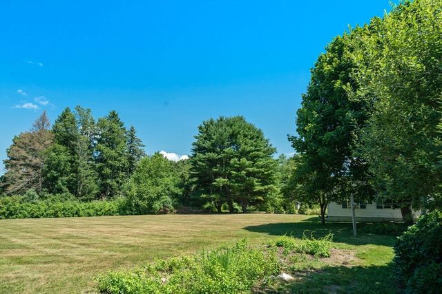 980 Randolph St, Canton, MA 02021