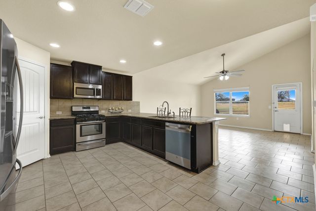 11514 Tiger Woods, San Antonio, TX 78221