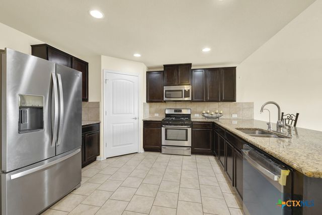 11514 Tiger Woods, San Antonio, TX 78221